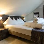 Wetterstein 4*
