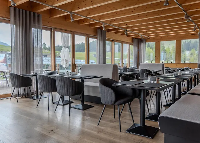 Wetterstein 4* ゼーフェルト・イン・チロル